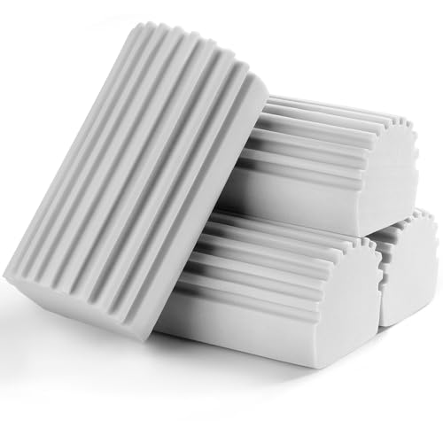 Best Tool for Cleaning Baseboards