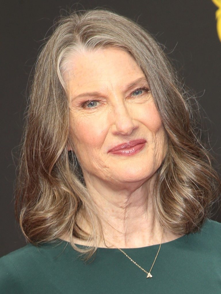 How Old is Annette O'Toole