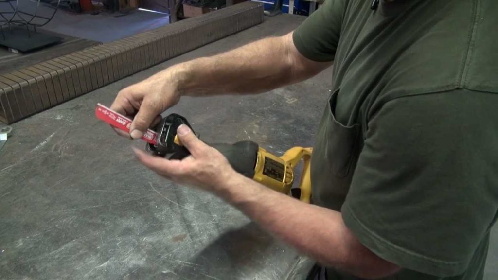 How to Cut Metal at Home Without Tools