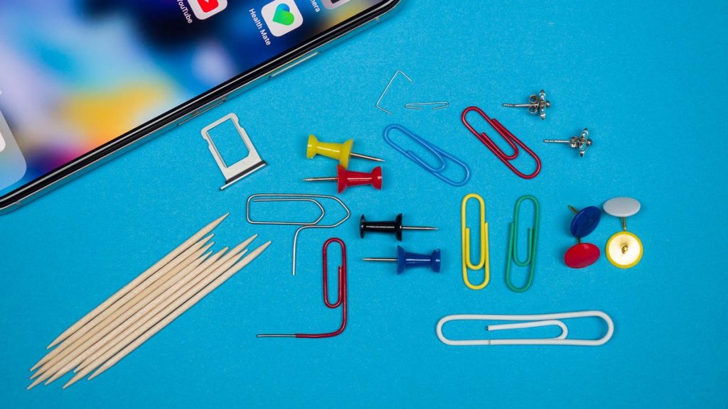 How to Open Sim Card Slot Without Tool