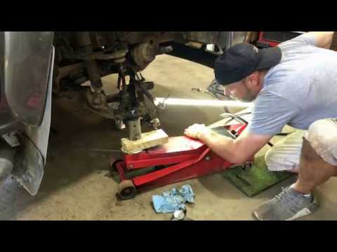How to Remove Ball Joint Without Tool: Expert Tips