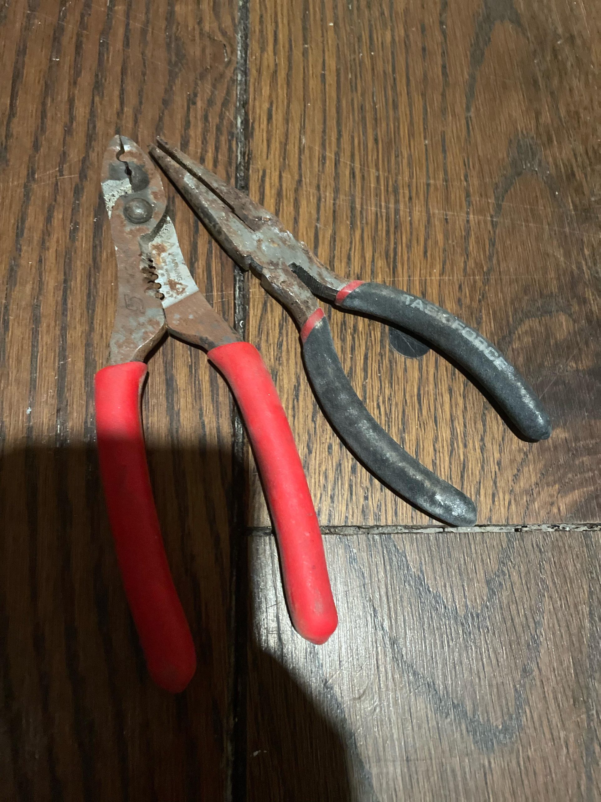 What Cleans Rust off Tools: Top Solutions Revealed
