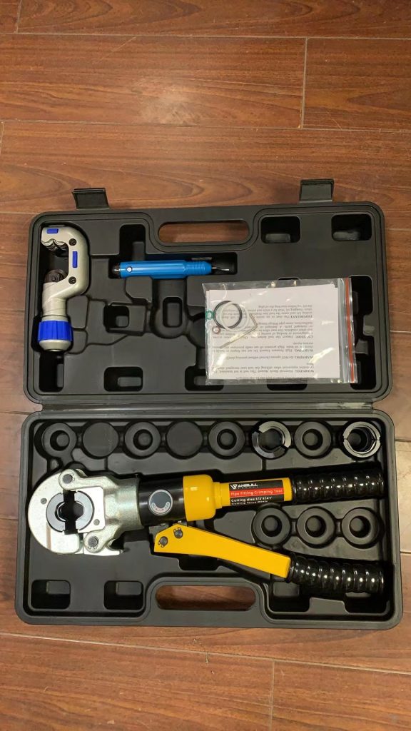 What Do Hydraulic Tools Use to Move Their Parts