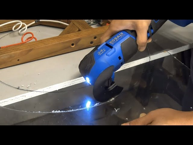What is the Best Tool to Cut Plexiglass With