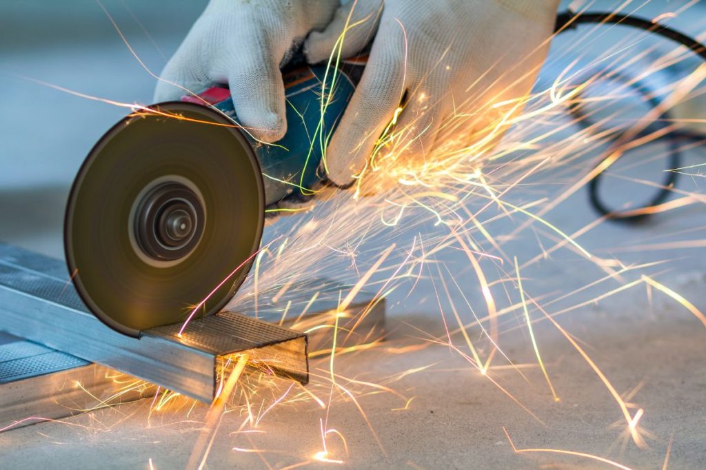 What Tool is Used to Cut Metal: Top 5 Precision Tools