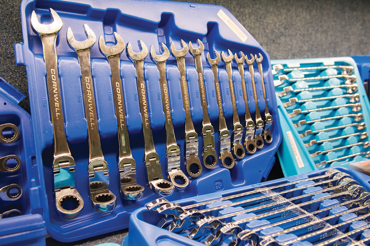 Who Makes Cornwell Tools: Unveiling the Craftsmanship