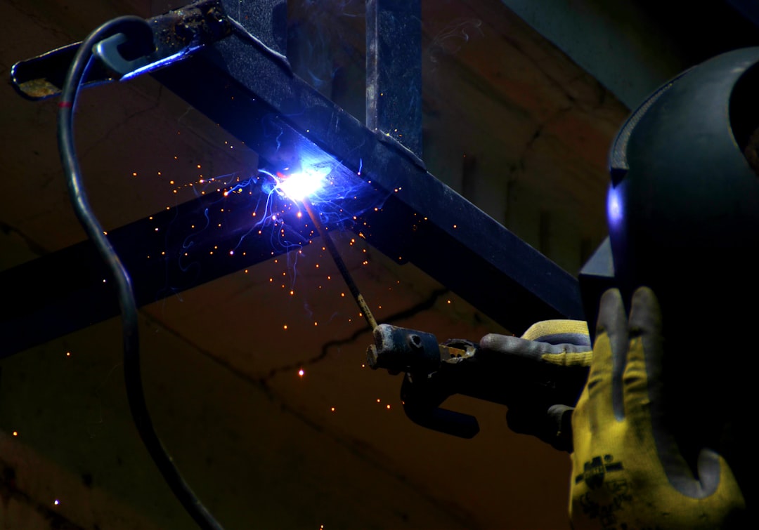 Can a Multi Tool Cut Metal? Discover Its Capabilities