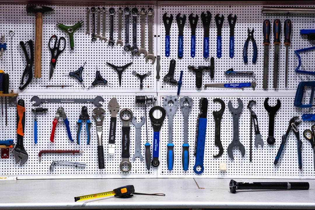 What are Oscillating Tools Used for: Essential DIY Tasks