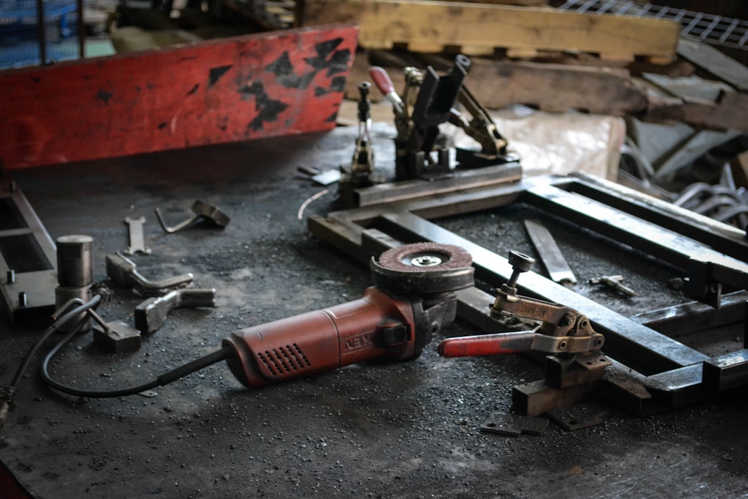 Who Makes Hart Power Tools: Discover the Manufacturer